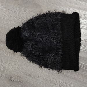 Winter hat l made in italy l black l warm l winter l italian l hat